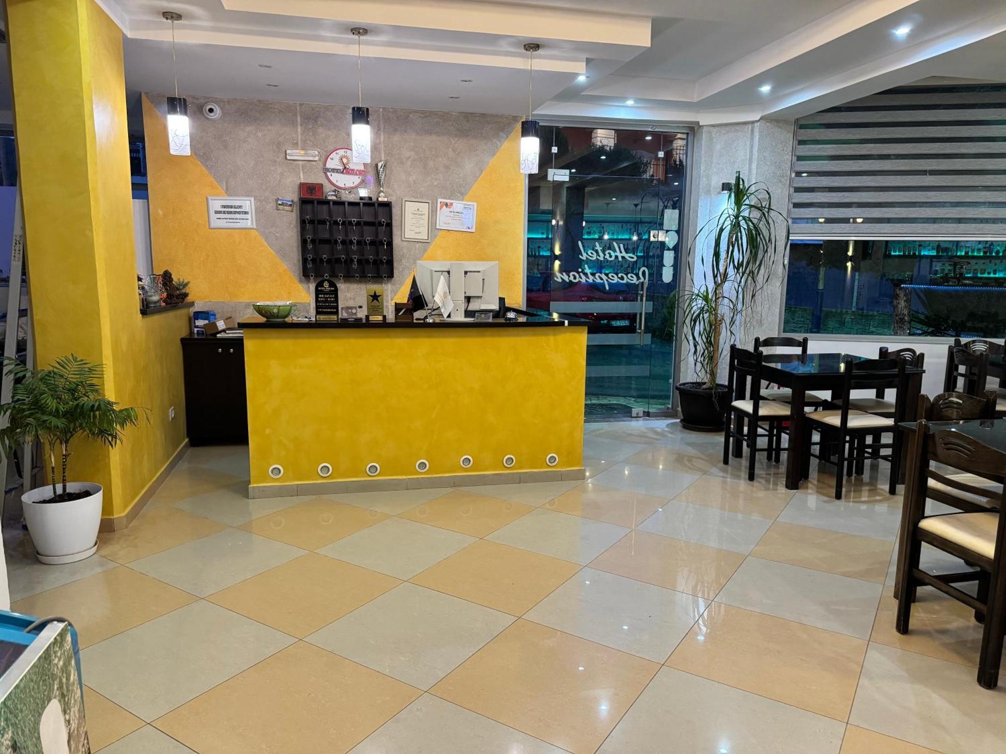 Hotel Driloni Ксаміл Екстер'єр фото